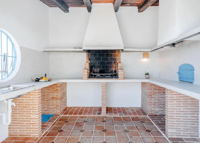 Villa Luisa By Interhome